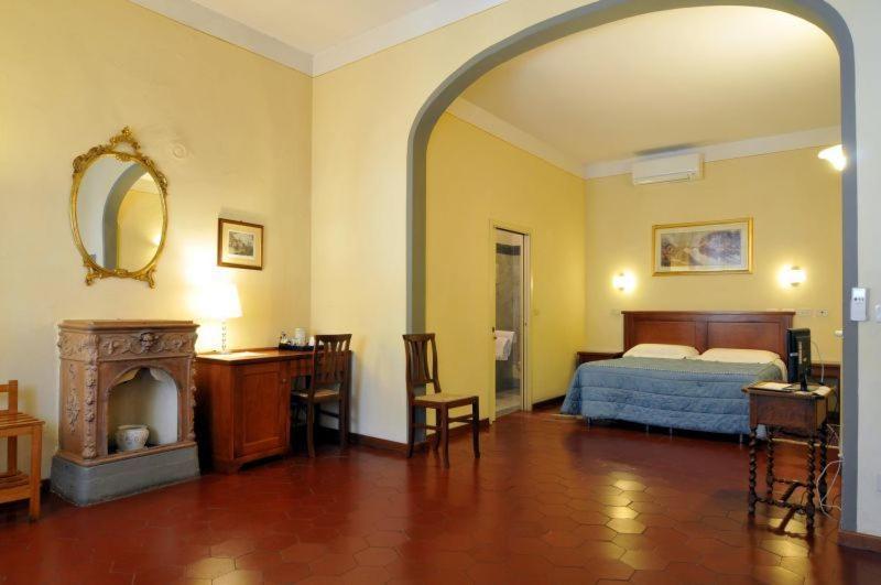 Bellevue House Affittacamere Флоренція Екстер'єр фото