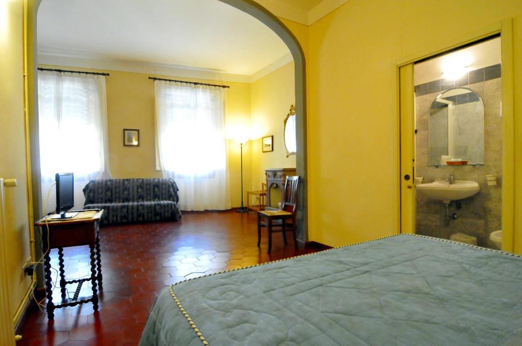 Bellevue House Affittacamere Флоренція Номер фото